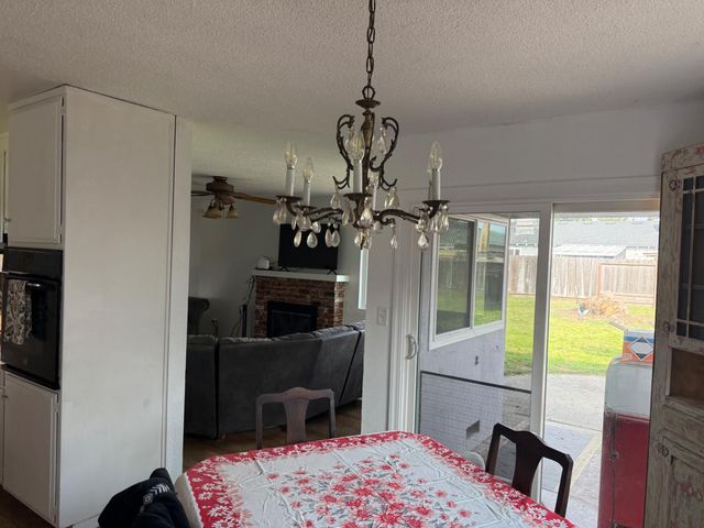 1125 Athens Ave, Modesto, CA 95350