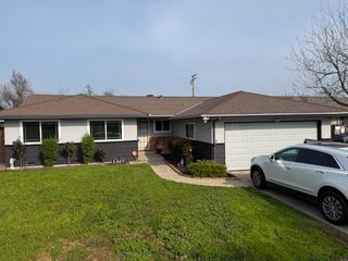 1125 Athens Ave, Modesto, CA 95350