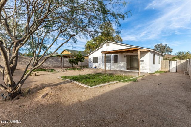 8814 N 2ND Way, Phoenix, AZ 85020