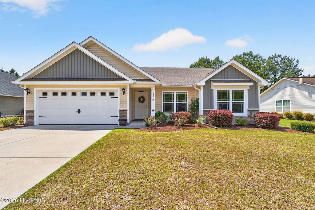 2925 Hardsmith Street, Shallotte, NC 28470