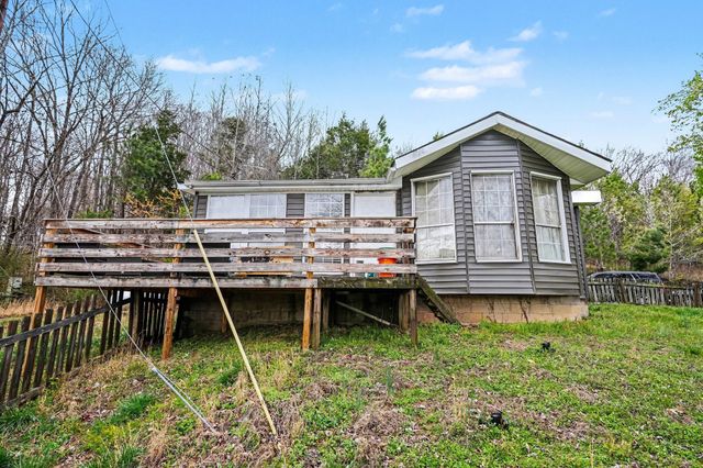 1079 Harristown Rd, Ashland City, TN 37015