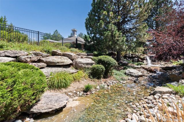 5712 W Asbury Place B202, Denver, CO 80227