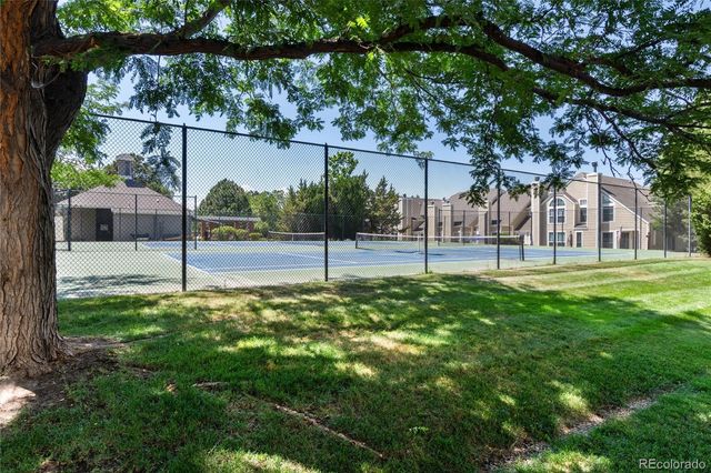 5712 W Asbury Place B202, Denver, CO 80227