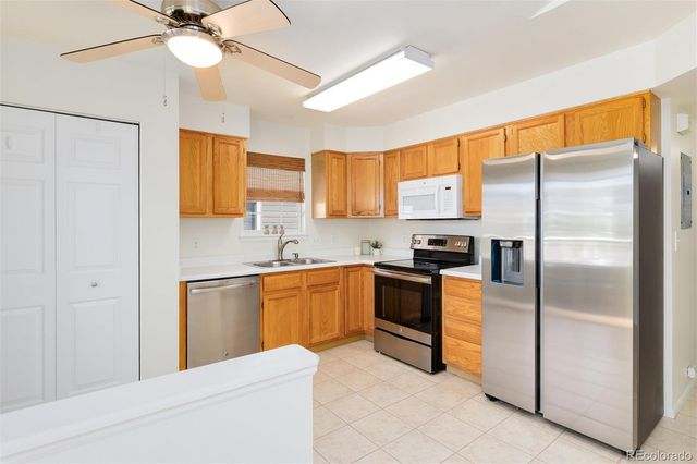5712 W Asbury Place B202, Denver, CO 80227