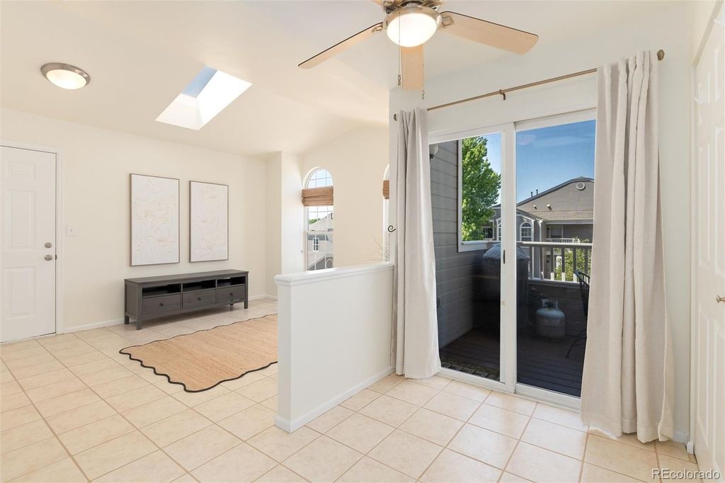 5712 W Asbury Place B202, Denver, CO 80227