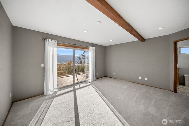 606 Ski View Drive, East Wenatchee, WA 98802