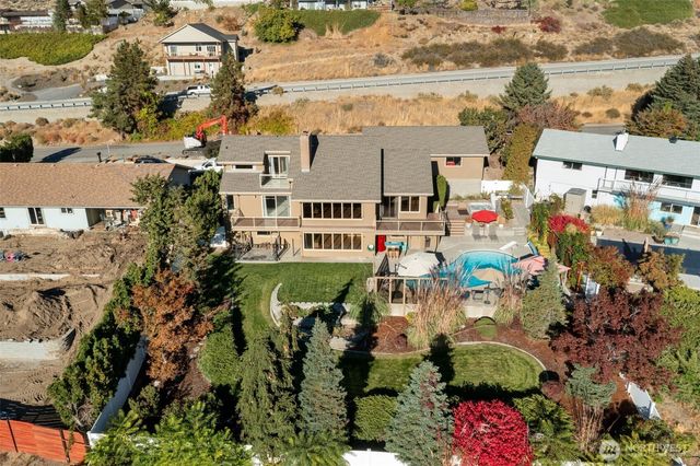 606 Ski View Drive, East Wenatchee, WA 98802