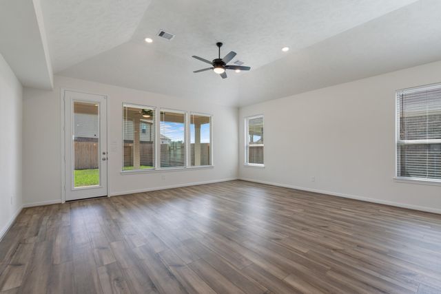 12934 Basswood Summit Dr, Houston, TX 77044
