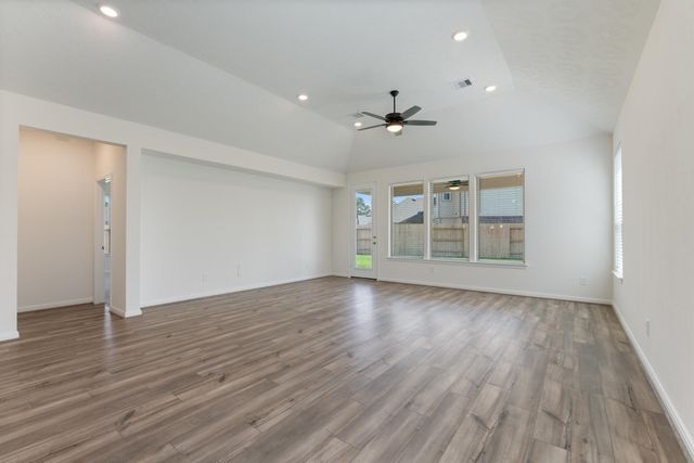 12934 Basswood Summit Dr, Houston, TX 77044