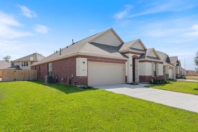 12934 Basswood Summit Dr, Houston, TX 77044