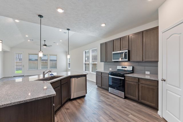 12934 Basswood Summit Dr, Houston, TX 77044
