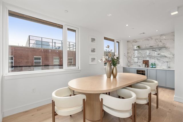 595 Albany Street PH, Boston, MA 02118