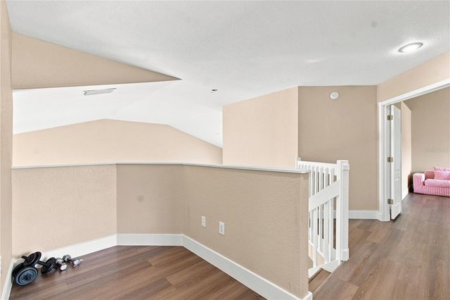 7326 YARDLEY WAY, Tampa, FL 33647