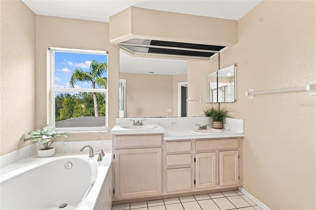 7326 YARDLEY WAY, Tampa, FL 33647