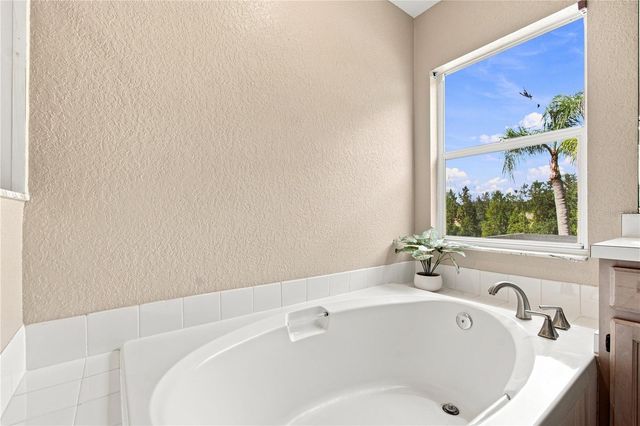 7326 YARDLEY WAY, Tampa, FL 33647
