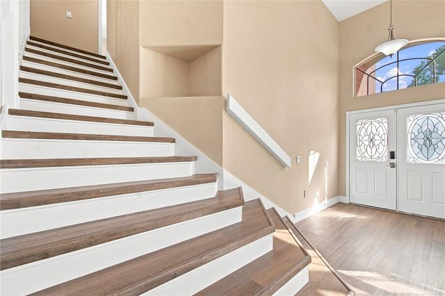 7326 YARDLEY WAY, Tampa, FL 33647