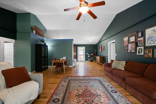 213 S Moore Road, Rising Fawn, GA 30738