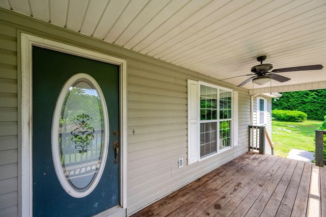 213 S Moore Road, Rising Fawn, GA 30738