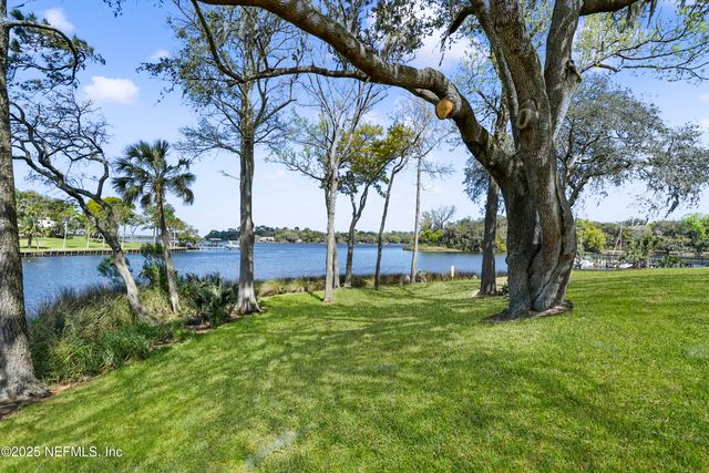 5201 ATLANTIC Boulevard, 148, Jacksonville, FL 32207