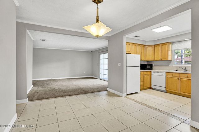 5201 ATLANTIC Boulevard, 148, Jacksonville, FL 32207