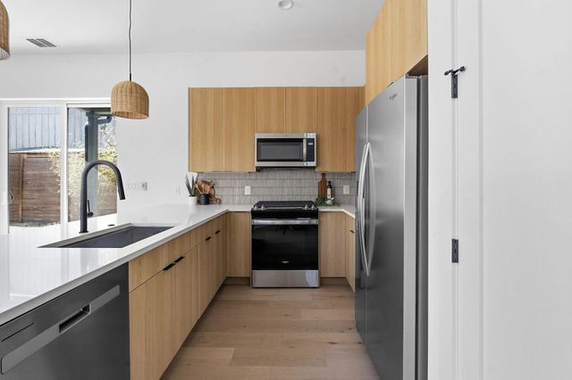 5708 Nancy DR 3, Austin, TX 78745