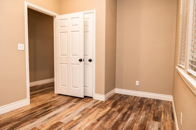 1306 S Austin Street, Brenham, TX 77833
