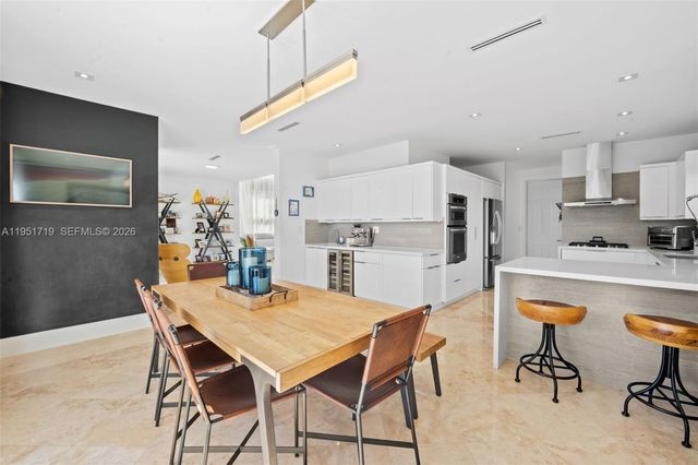 6061 SW 13th St, West Miami, FL 33144