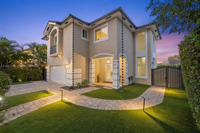 6061 SW 13th St, West Miami, FL 33144