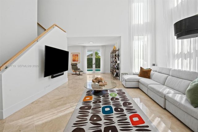 6061 SW 13th St, West Miami, FL 33144