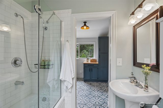 2019 214th Street SW, Brier, WA 98036