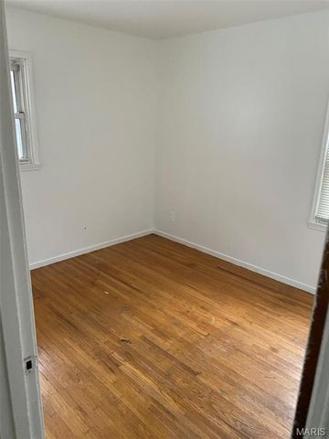 244 Presley Drive, St Louis, MO 63137
