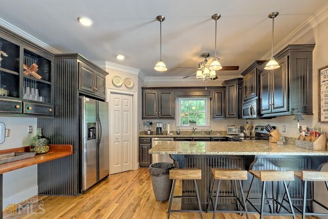 643 Washington Street, Clarkesville, GA 30523