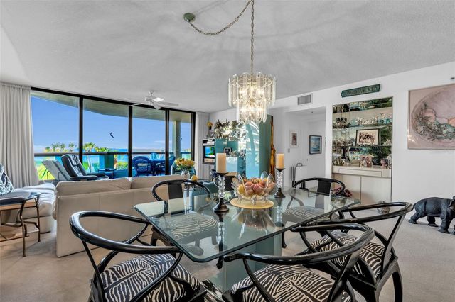 2110 HARBOURSIDE DRIVE 523, Longboat Key, FL 34228