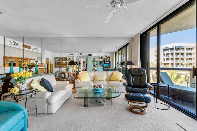 2110 HARBOURSIDE DRIVE 523, Longboat Key, FL 34228