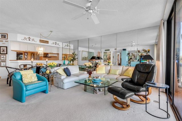 2110 HARBOURSIDE DRIVE 523, Longboat Key, FL 34228