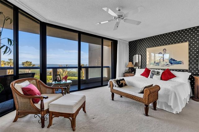 2110 HARBOURSIDE DRIVE 523, Longboat Key, FL 34228