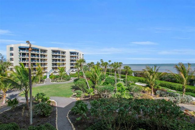 2110 HARBOURSIDE DRIVE 523, Longboat Key, FL 34228