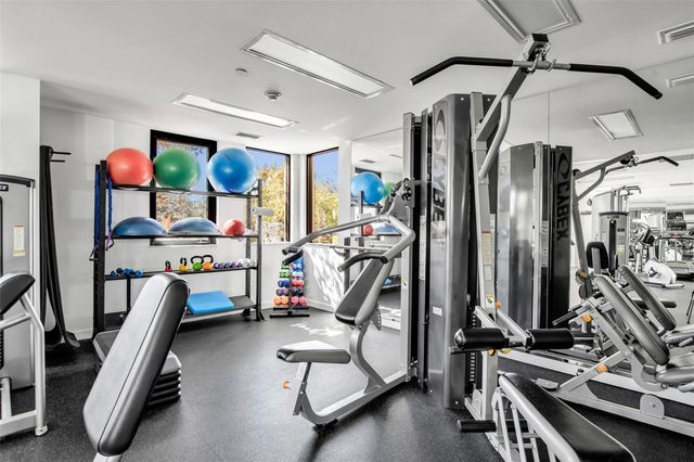 2110 HARBOURSIDE DRIVE 523, Longboat Key, FL 34228