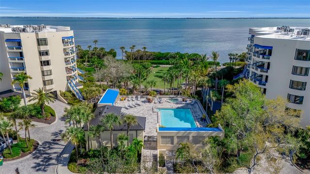 2110 HARBOURSIDE DRIVE 523, Longboat Key, FL 34228