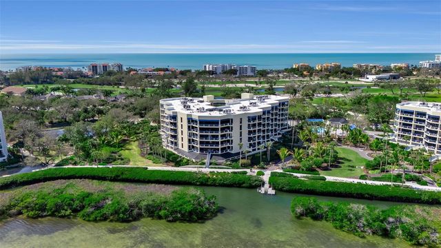 2110 HARBOURSIDE DRIVE 523, Longboat Key, FL 34228