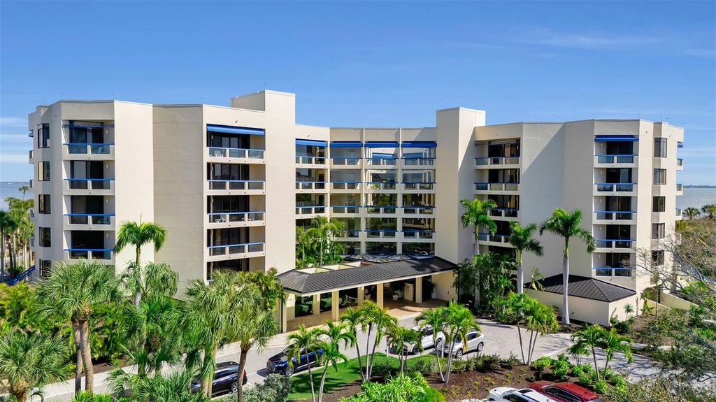 2110 HARBOURSIDE DRIVE 523, Longboat Key, FL 34228