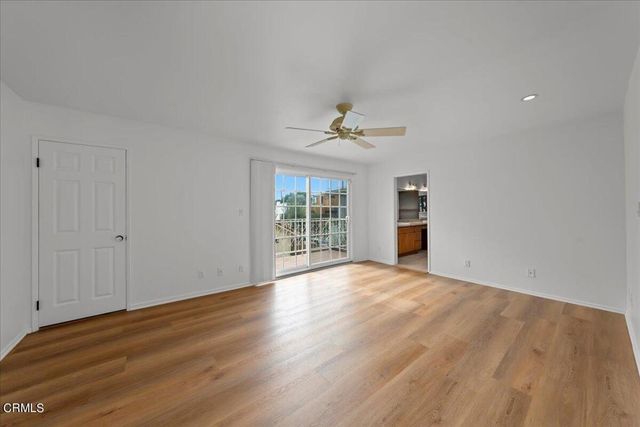 2222 Pier Avenue, Santa Monica, CA 90405