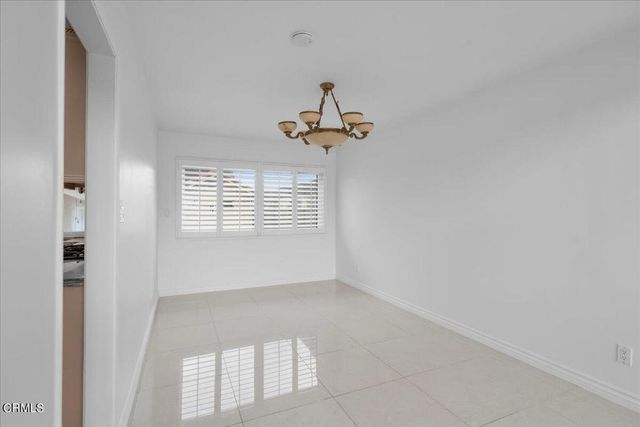 2222 Pier Avenue, Santa Monica, CA 90405