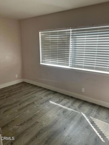 2222 Pier Avenue, Santa Monica, CA 90405