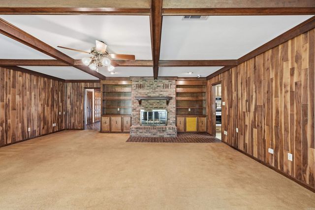 38 Garrett Lane, Greenbrier, AR 72058