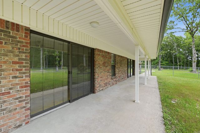 38 Garrett Lane, Greenbrier, AR 72058
