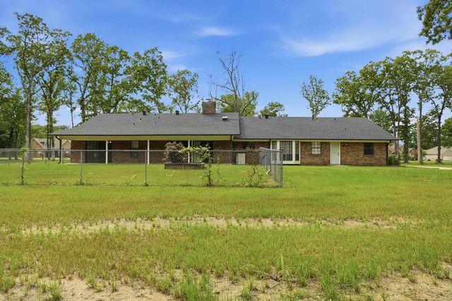 38 Garrett Lane, Greenbrier, AR 72058