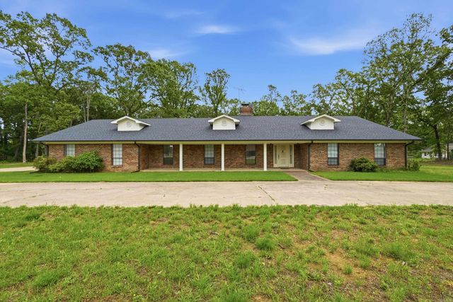 38 Garrett Lane, Greenbrier, AR 72058