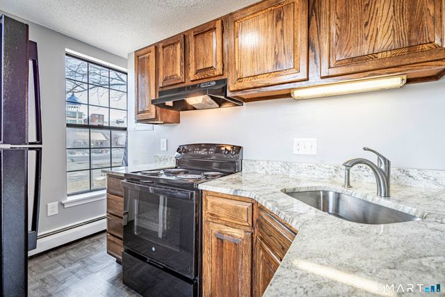 101 Huyshope Avenue APT 1C, Hartford, CT 06106