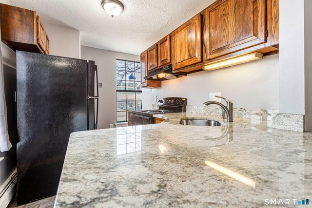 101 Huyshope Avenue APT 1C, Hartford, CT 06106